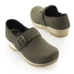 sven-clogs-closed-back-large-b-uknjZwxp-0.webp