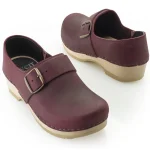 sven-clogs-closed-back-large-b-uknjZwxp-0.webp